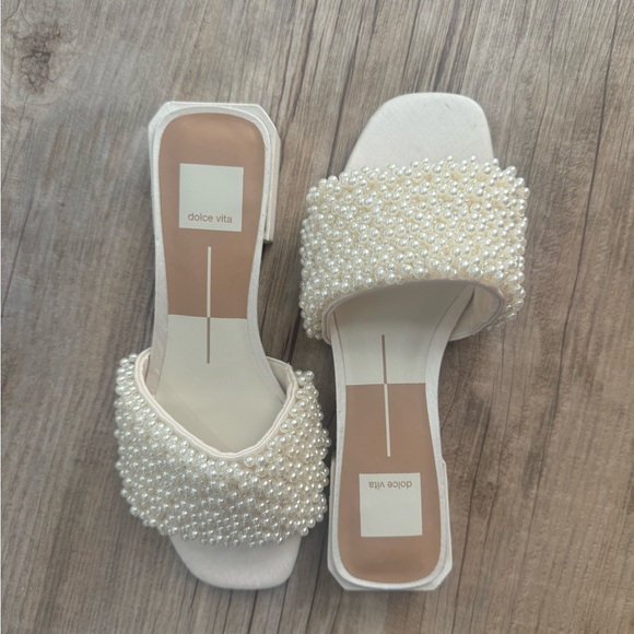 Dolce Vita Shoes - Dolce Vita Hallie Pearl Low Block Heel Sandal